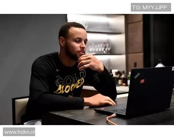 库里新赛季力争突破180俱乐部助教强调这是个人标杆非最终目标 库里新赛季力争突破180俱乐部助教强调这是个人标杆非最终目标