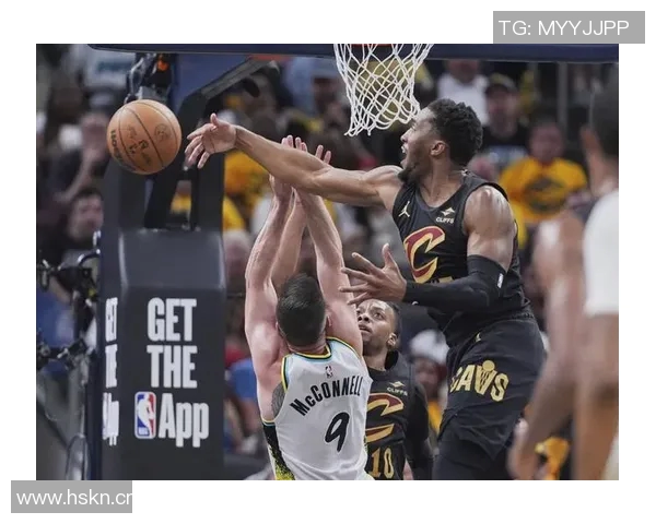 米切尔骑士生涯第75次单场30分超越众星仅次于詹姆斯324次表现惊艳