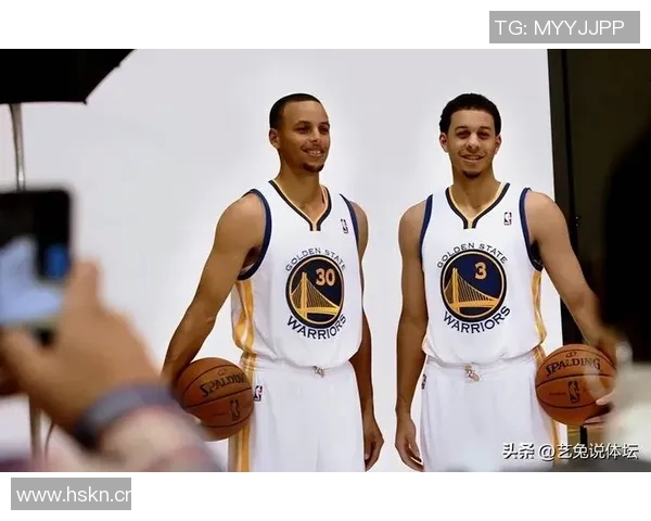 赛斯库里谈加盟勇士家人欢喜能共看比赛的幸福时刻