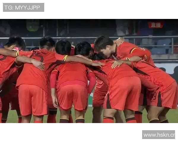 U16国足角球混战进球被判无效裁判未响哨引发争议