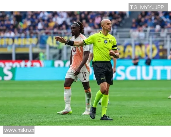 前裁判解析比塞克未被红牌处罚原因与苏契奇回防的关键因素