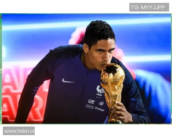 托万重披法国战袍感到无比自豪曾一度考虑退役而非回归国家队